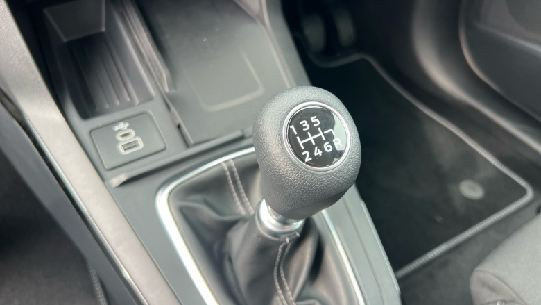 Ford Puma 1.0 EcoBoost Hybrid mHEV Titanium 5dr Petrol Hatchback